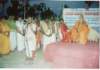 shriacharyaaddresssingthedevotees_small.jpg